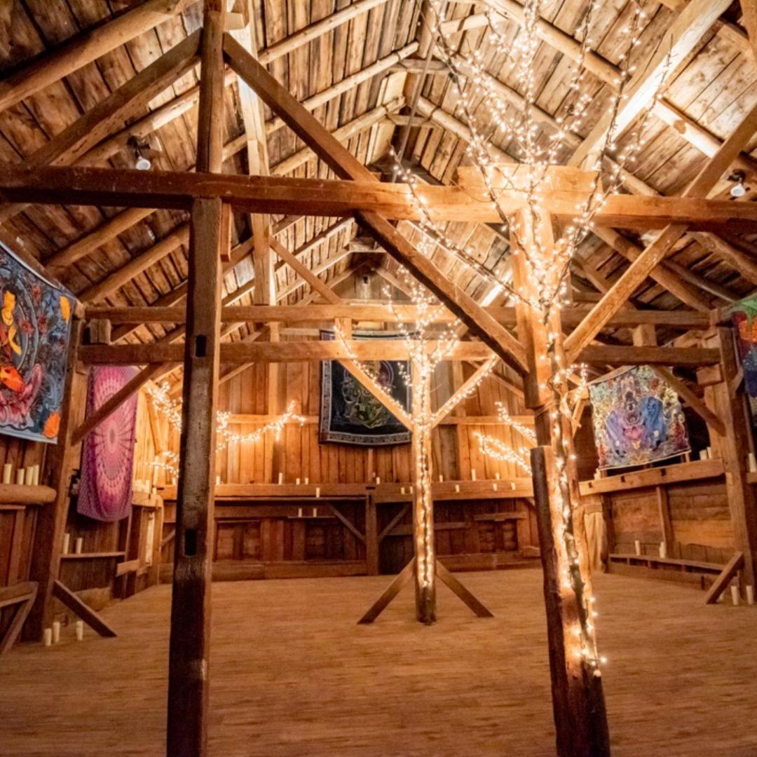 Red Clover Inn Mendon Bagian luar foto