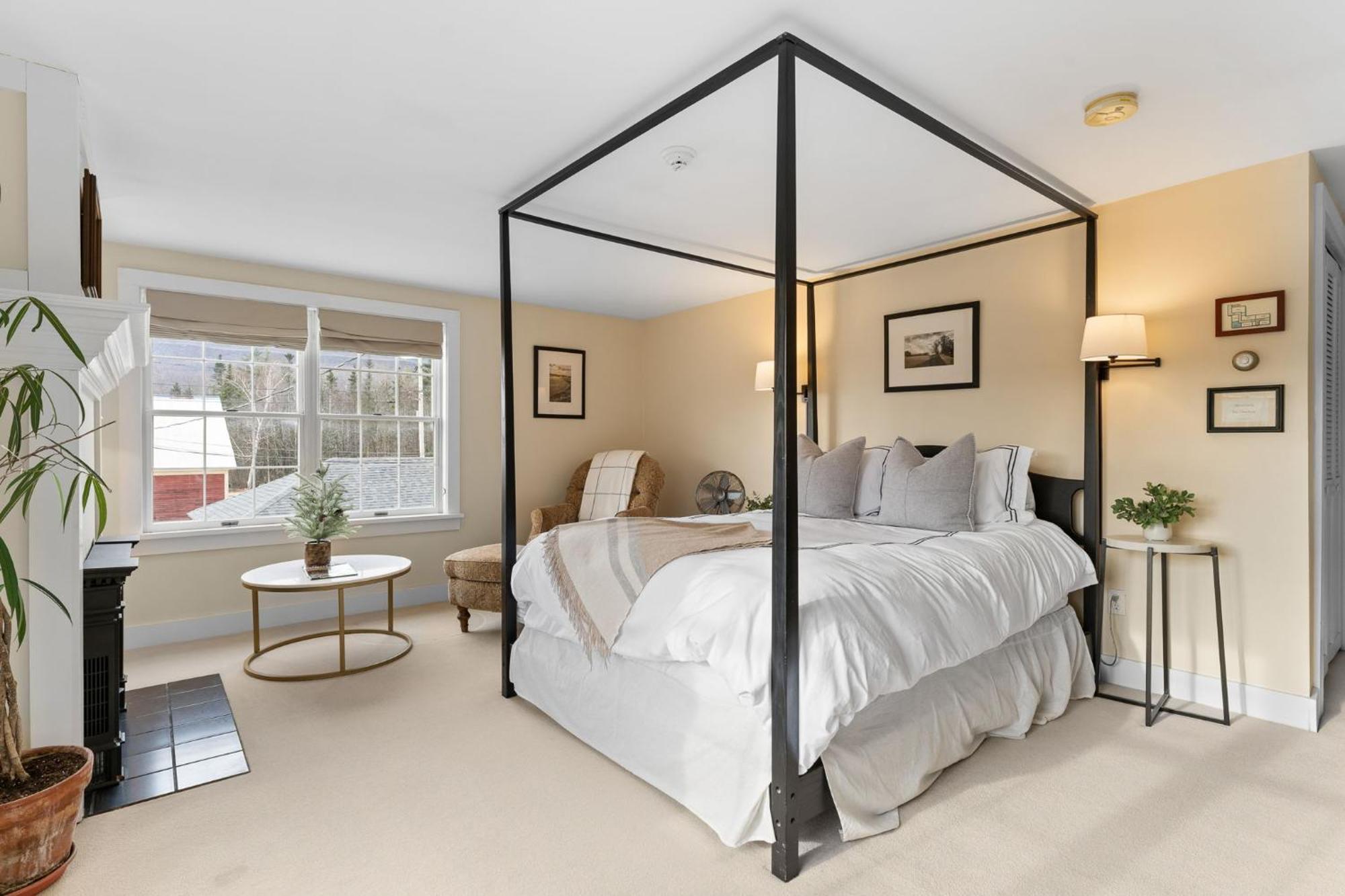 Red Clover Inn Mendon Bagian luar foto